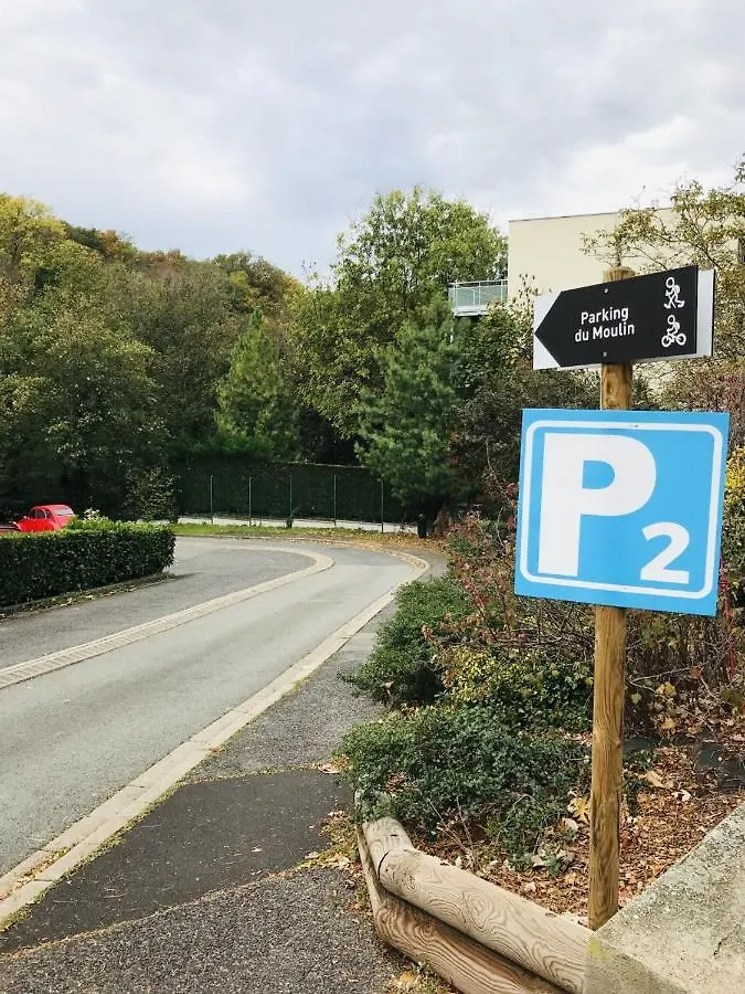 Location Petit F1 Neuf A Chatel-Guyon